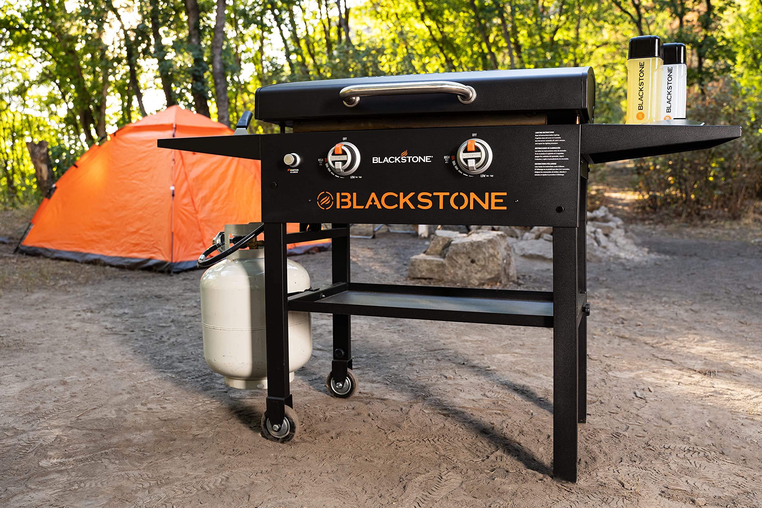 Blackstone 1883 28" Griddle with Hood, Dual Burners, 524 Sq. In. Cooking Surface, Rear Grease Management