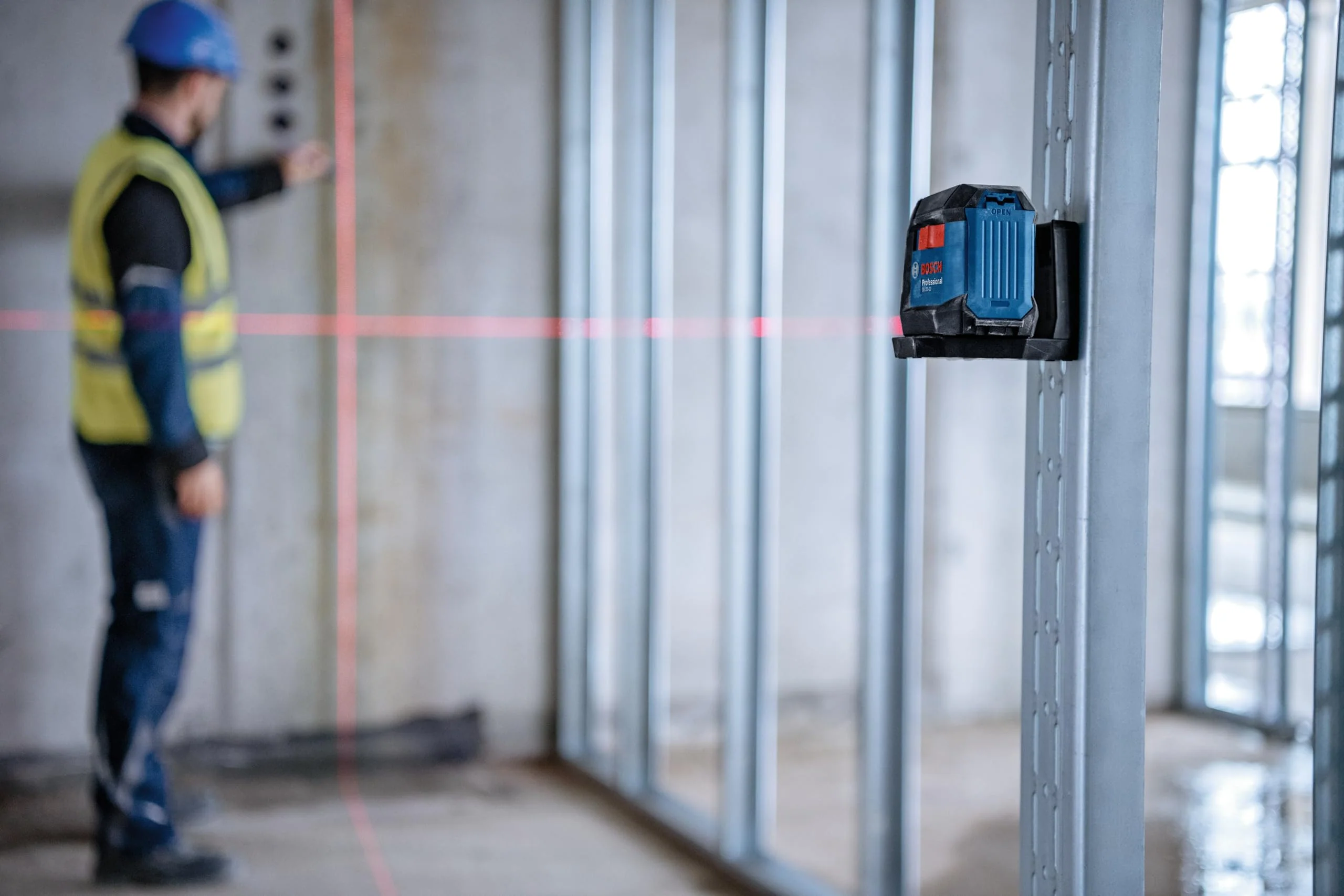 BOSCH 50 Ft Self-Leveling Cross-Line Laser with Magnetic Mount & Batteries, IP55 Rated, High Accuracy, Compact Design