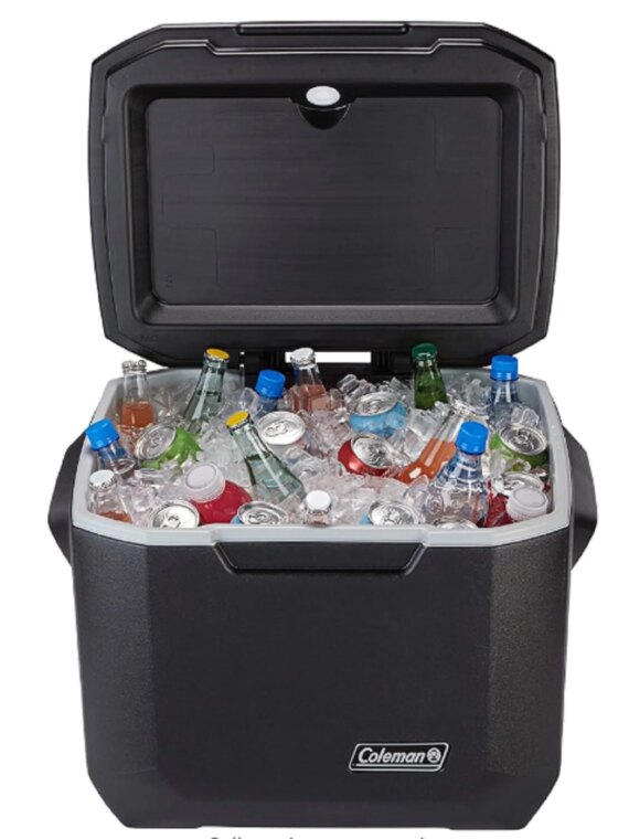 Coleman 50 Quart Xtreme Portable Rolling Cooler, 5-Day Ice Retention, Holds 84 Cans, Durable Wheels, Telescoping Handle