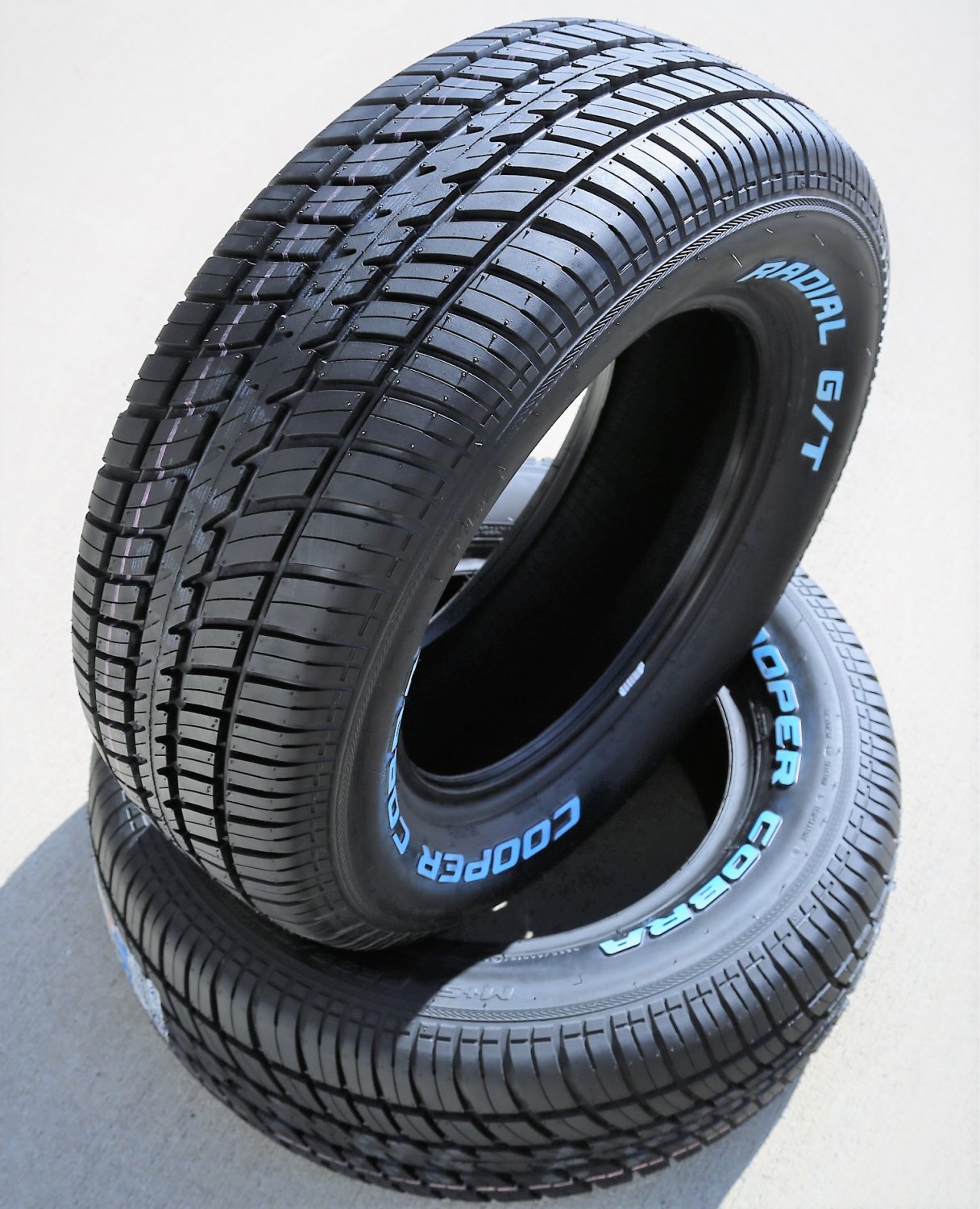 Cooper Cobra Radial G/T All-Season Tire 225/70R15 100T RWL