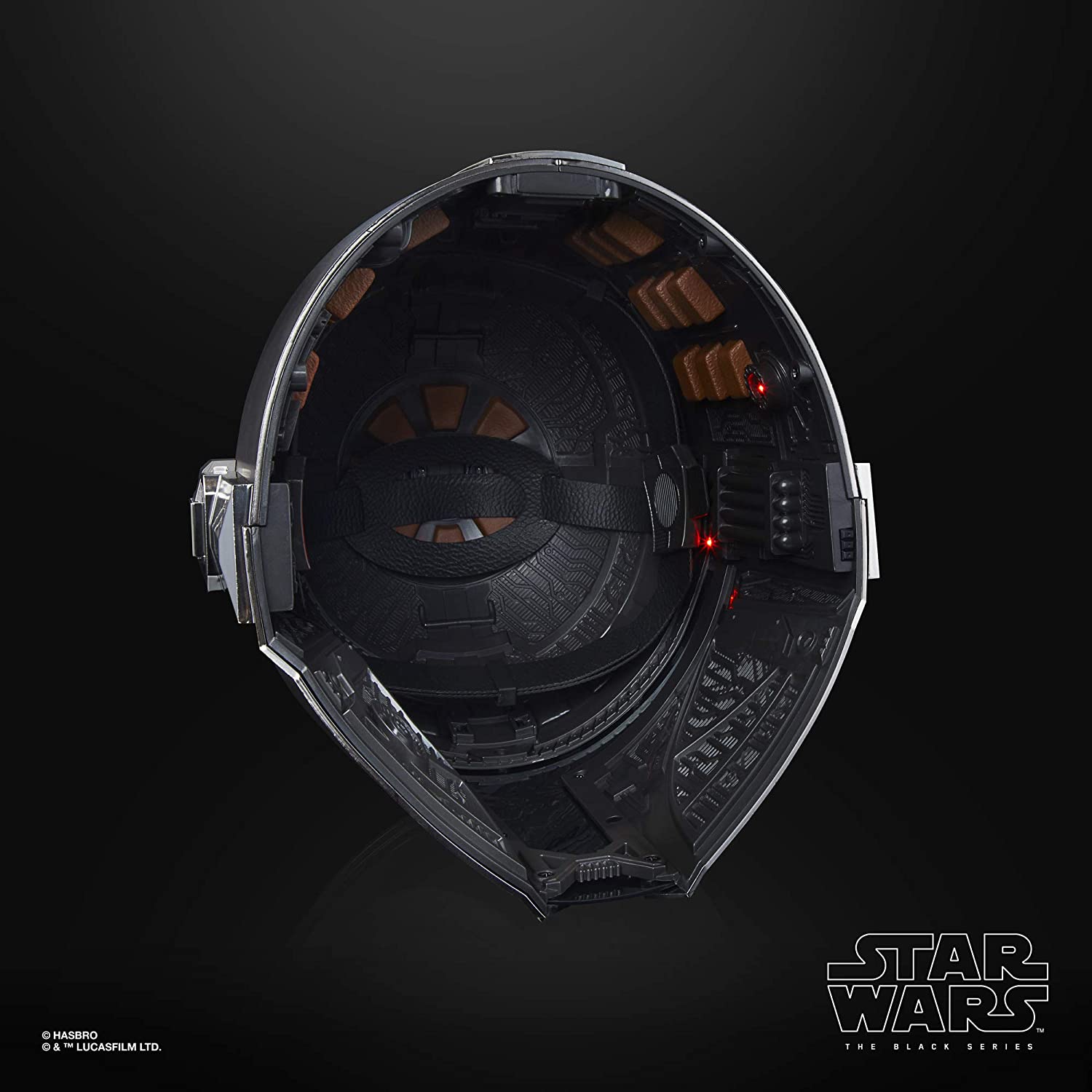 Hasbro Star Wars The Black Series Mandalorian Premium Electronic Helmet with Light FX