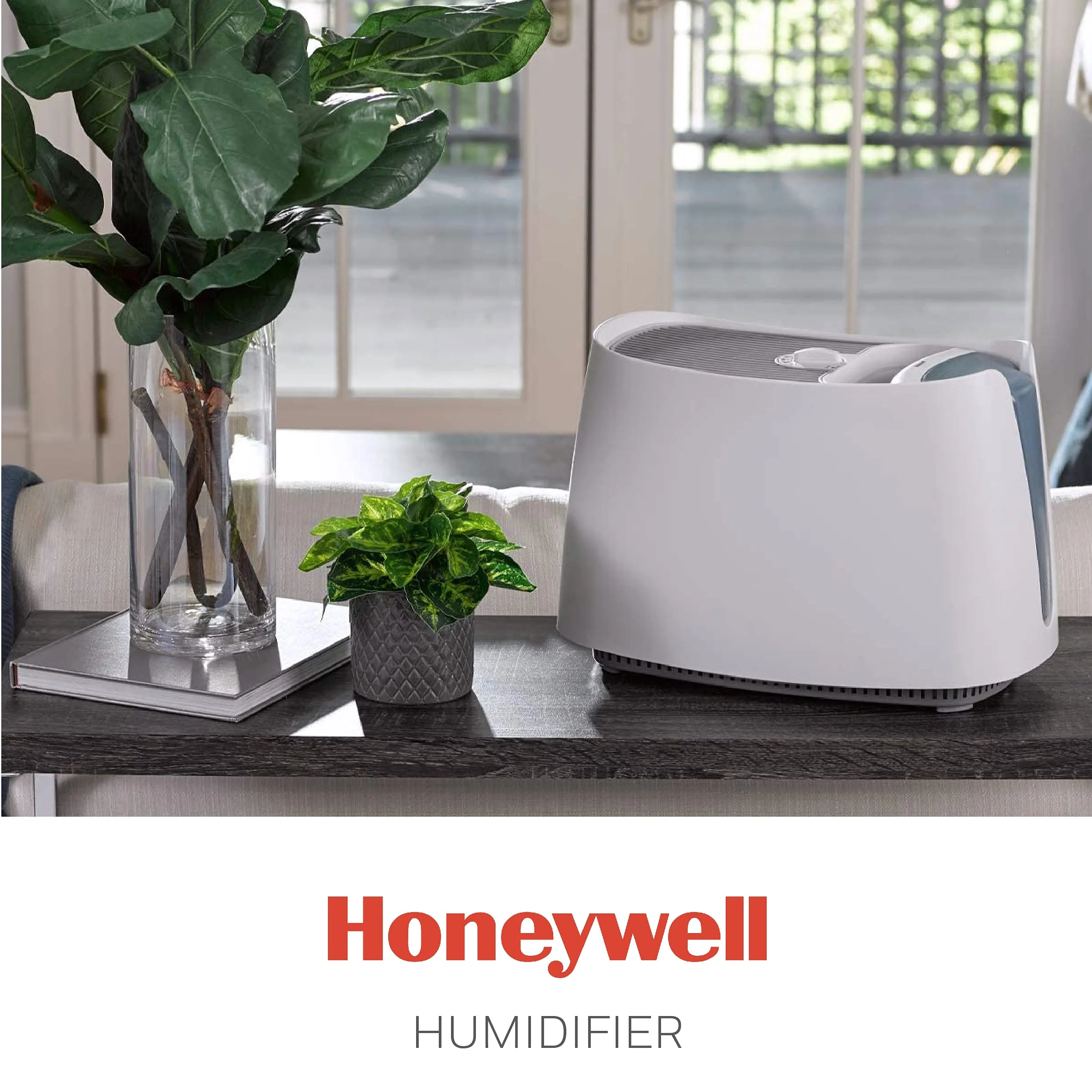 Honeywell Cool Moisture Humidifier for Medium Rooms, 1.1 Gallon Tank, UV Technology, Dishwasher-Safe Parts