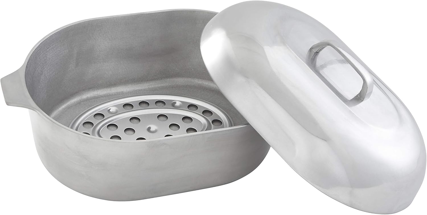 IMUSA USA 18" Heavy-Duty Oval Cast Aluminum Roaster with Steamer Inserts, Silver