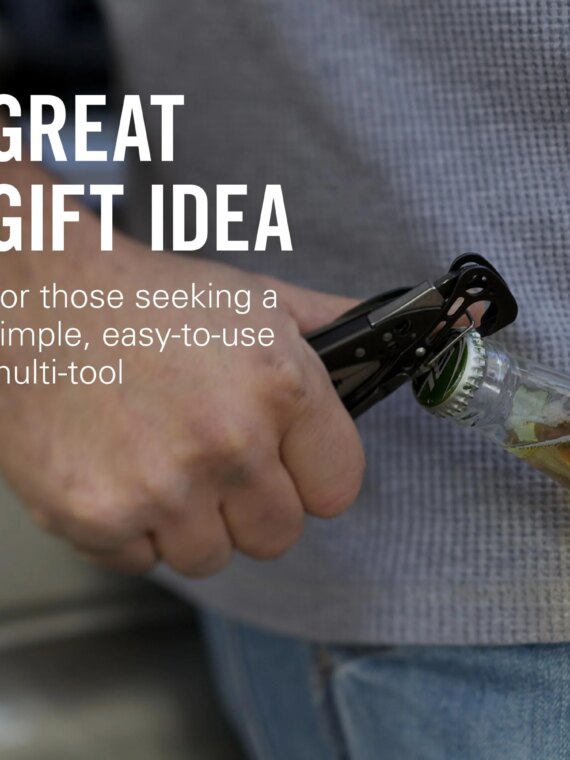 Leatherman Skeletool CX 7-in-1 Lightweight Multi-Tool with Knife, Pliers & Bottle Opener