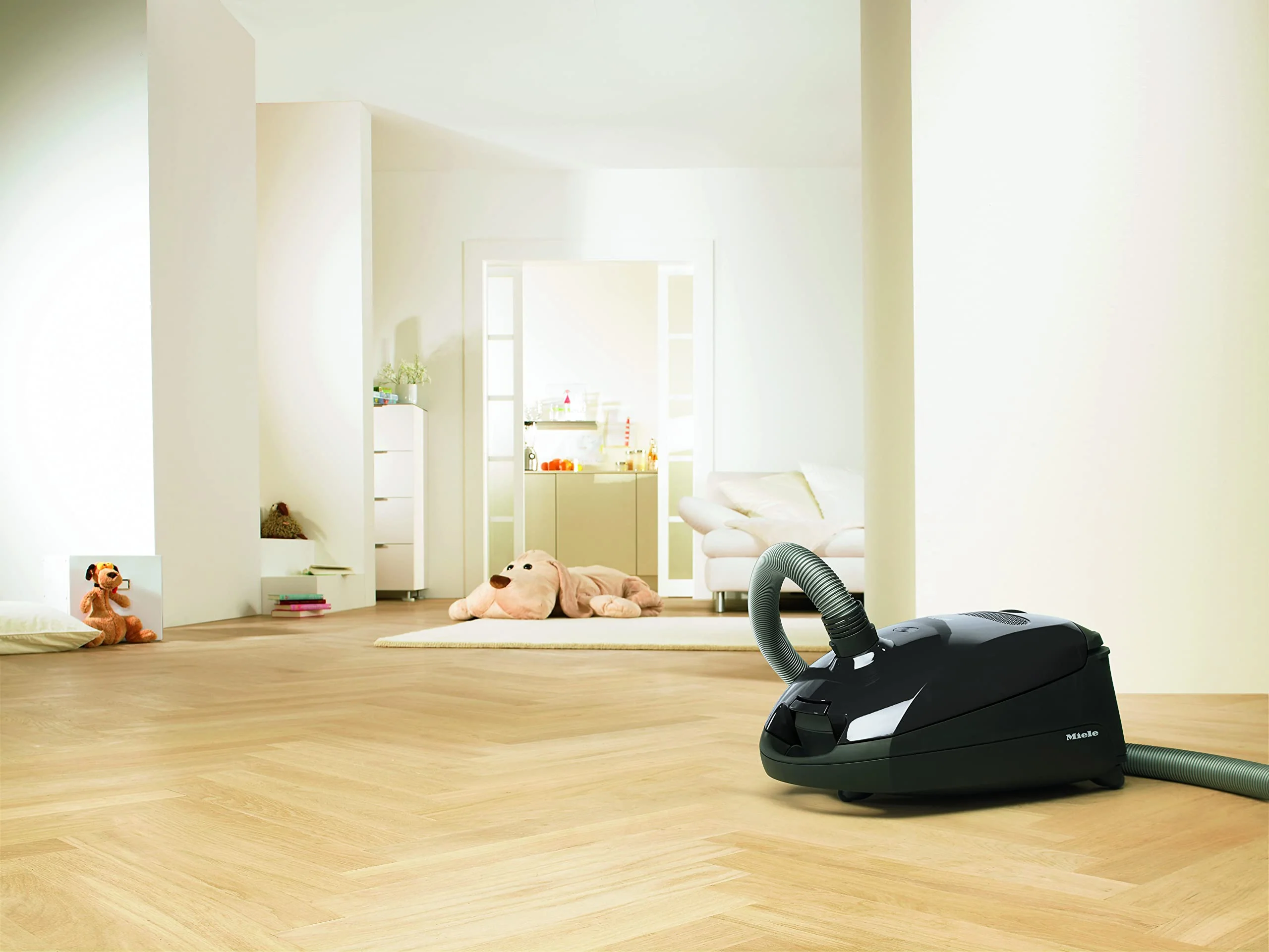 Miele Classic C1 Turbo Team Vacuum Cleaner, German Engineered, Strong Suction, AirClean System, Hard Floors & Carpets