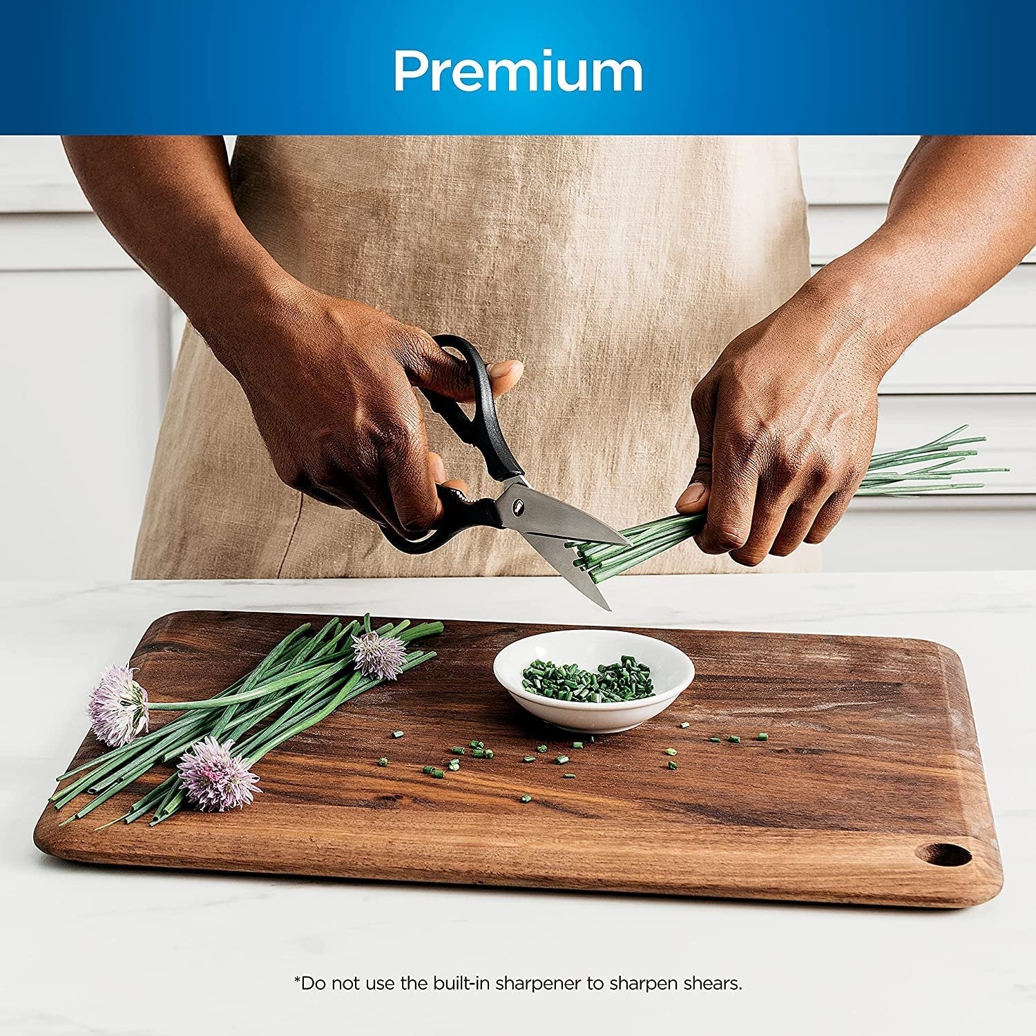 Ninja Foodi NeverDull 17-Piece Knife Block Set with Built-in Sharpener, Stainless Steel/Black