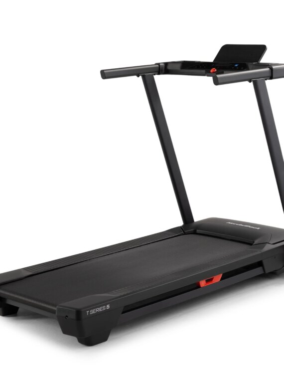 NordicTrack T5 Treadmill with Incline, iFIT Interactive Coaching, Lifetime Frame & Motor Coverage