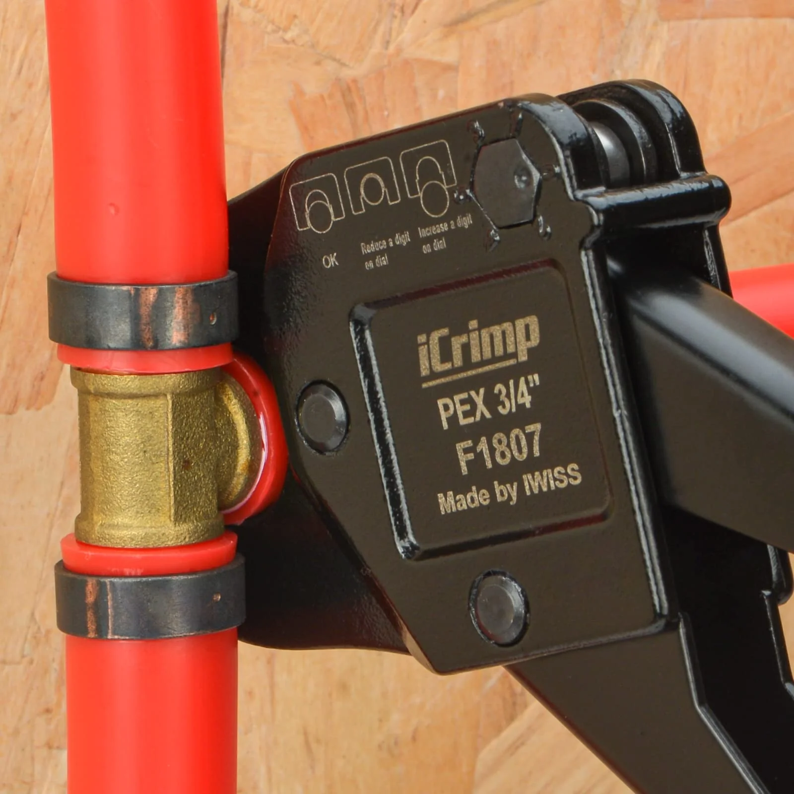 SharkBite Iwiss PEX Crimp Tool Kit, 5-Piece, Crimps 1/2" & 3/4" Copper Rings, Includes Cutter & Gauge