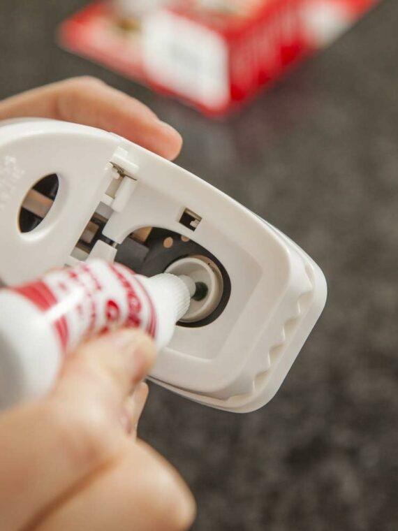 Tomcat Press 'N Set Mouse Trap, Easy-Set, No-Touch Disposal, 14 Traps Total (7 Packs of 2)