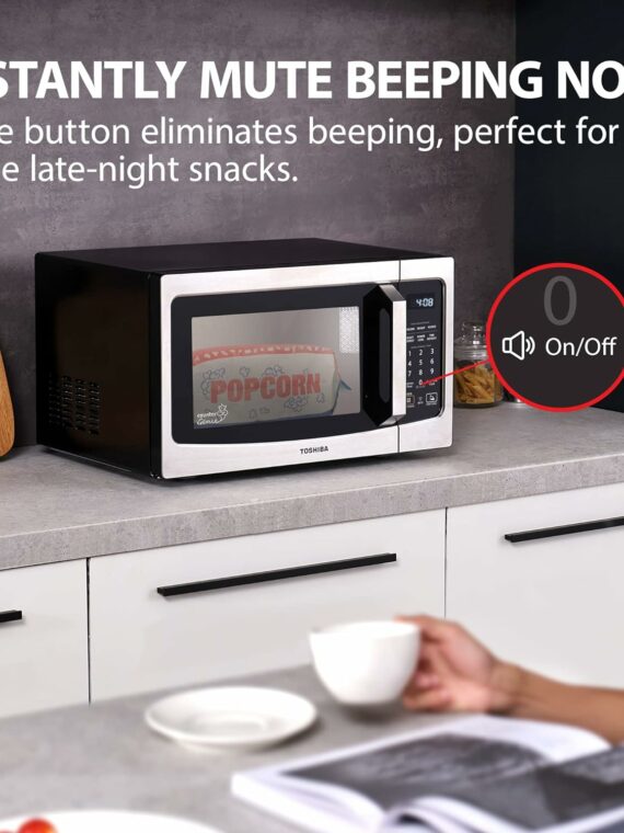 Toshiba 4-in-1 Countertop Microwave Oven, Convection & Air Fryer, 1.5 Cu Ft, 1000W, Silver