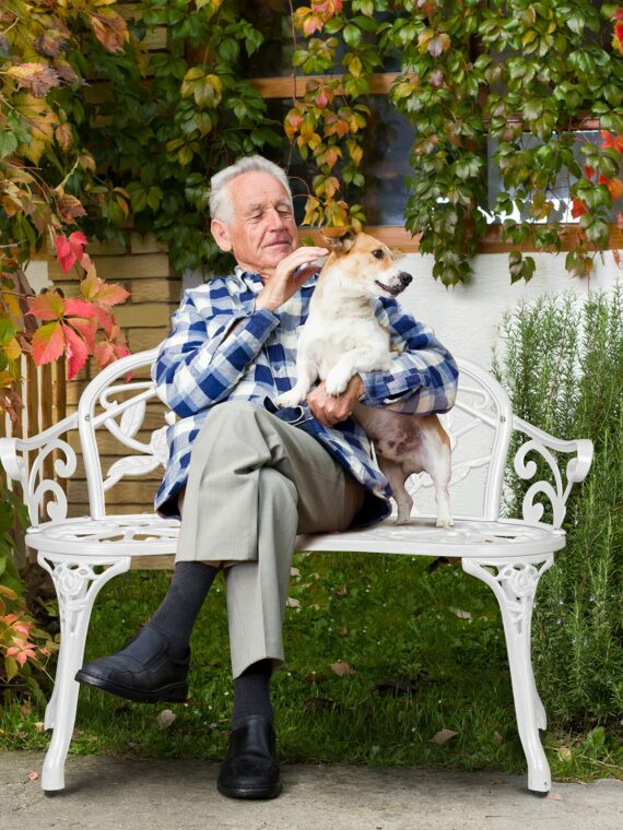 VINGLI 38.5" Antique Outdoor Metal Rose Bench, Rust-Resistant Aluminum, 500 lbs Capacity, Easy Assembly