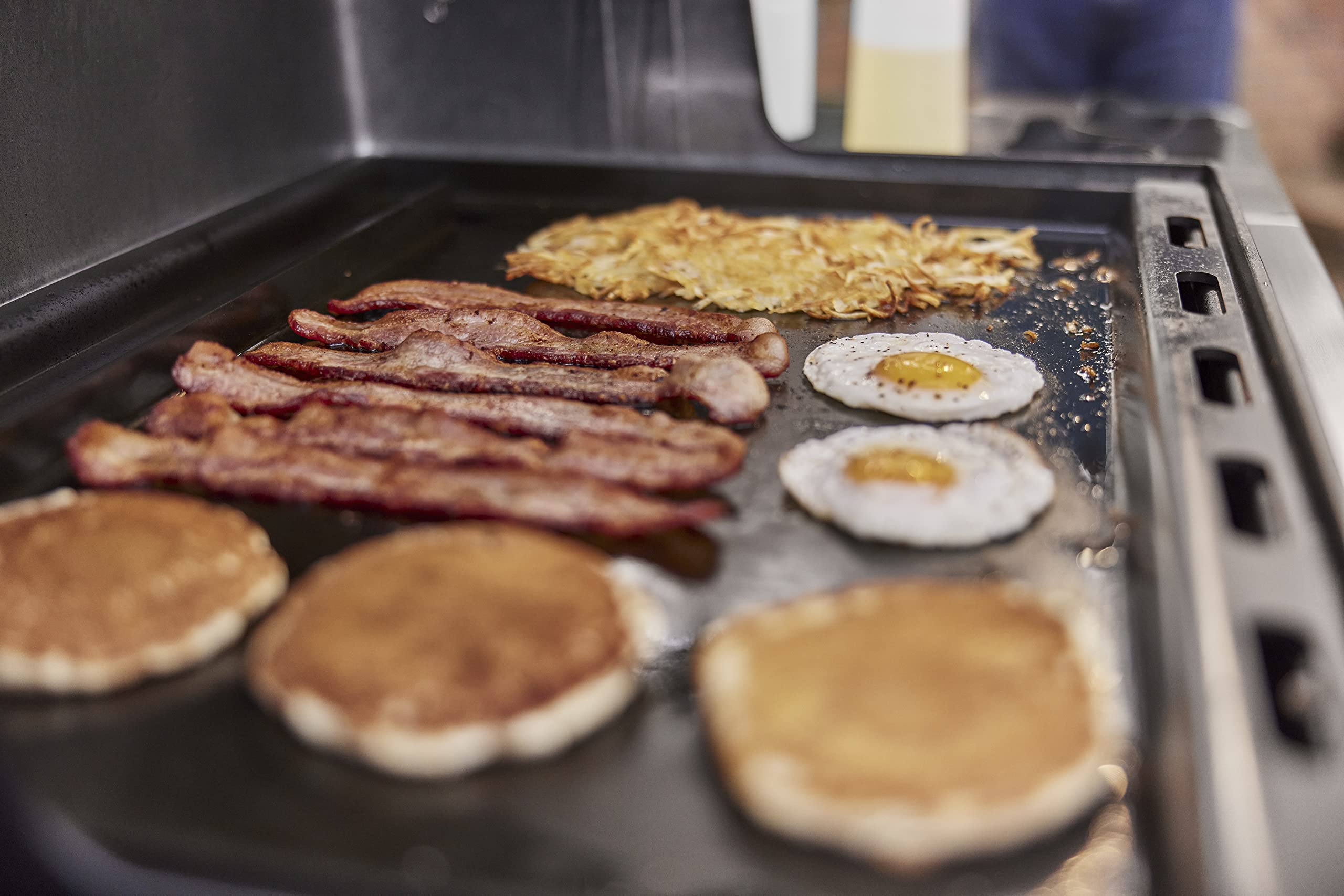 Weber Carbon Steel Rectangular Griddle, Rust-Resistant, Pre-Seasoned, Full Size