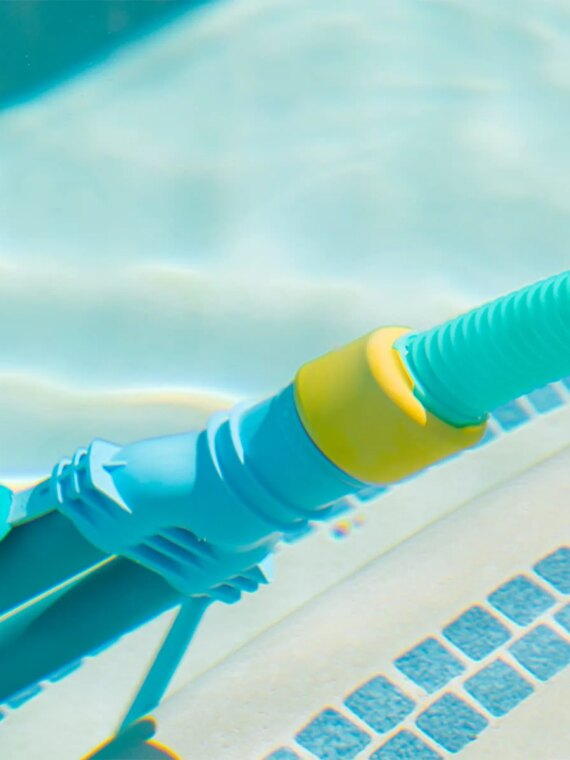 XtremepowerUS Automatic Suction Pool Cleaner with 10 Hoses, Eco-Friendly, Self-Navigating for 30' Pools